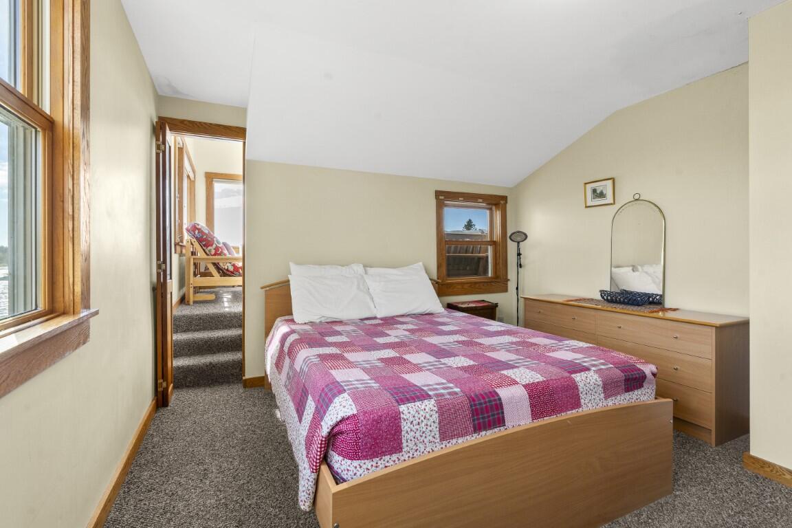 22 Gray Road Southport ME 04576