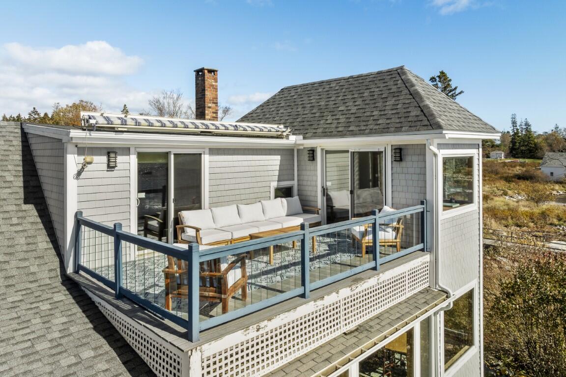 22 Gray Road Southport ME 04576