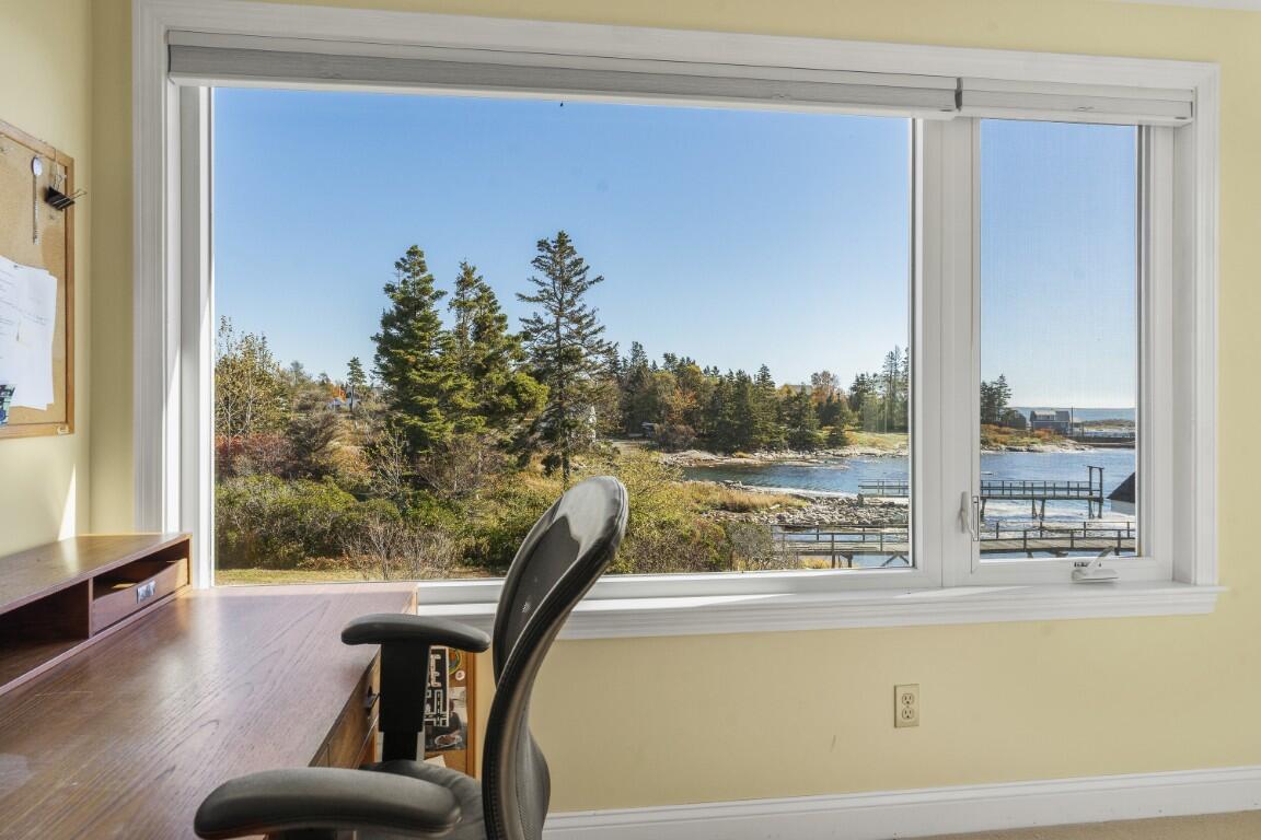 22 Gray Road Southport ME 04576