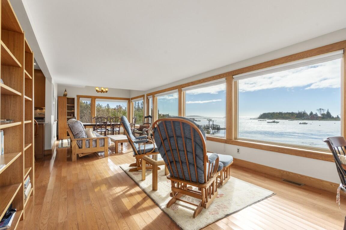 22 Gray Road Southport ME 04576