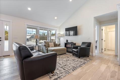 15 Summer Long Drive Old Orchard Beach ME 04064