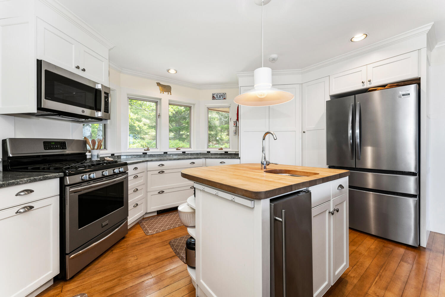 4 Highlands (northeast Hrbr) Lane Mount Desert ME 04662