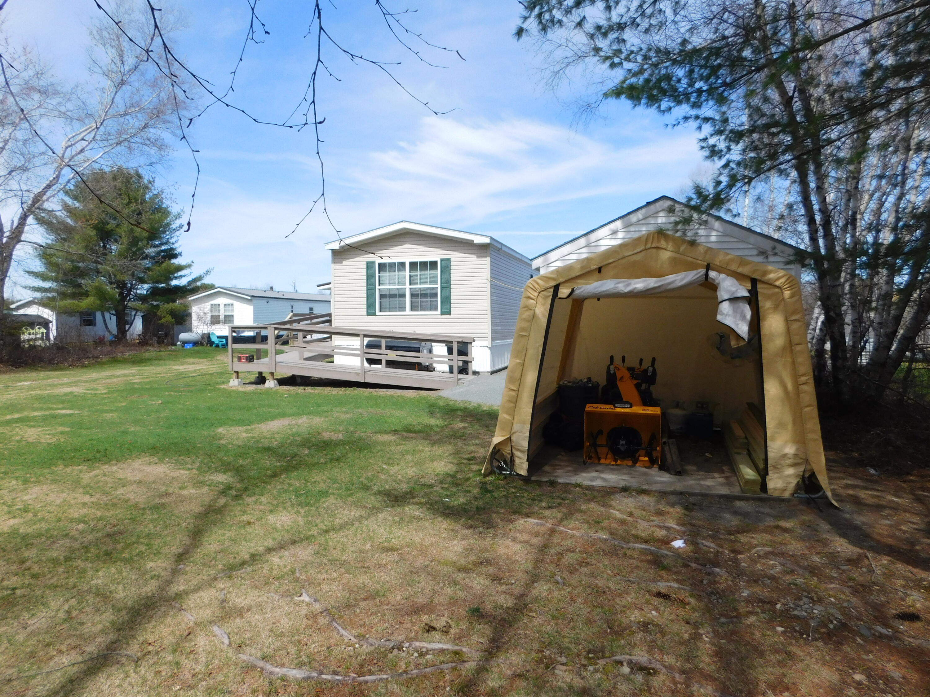 33 Lorna Lane Glenburn ME 04401