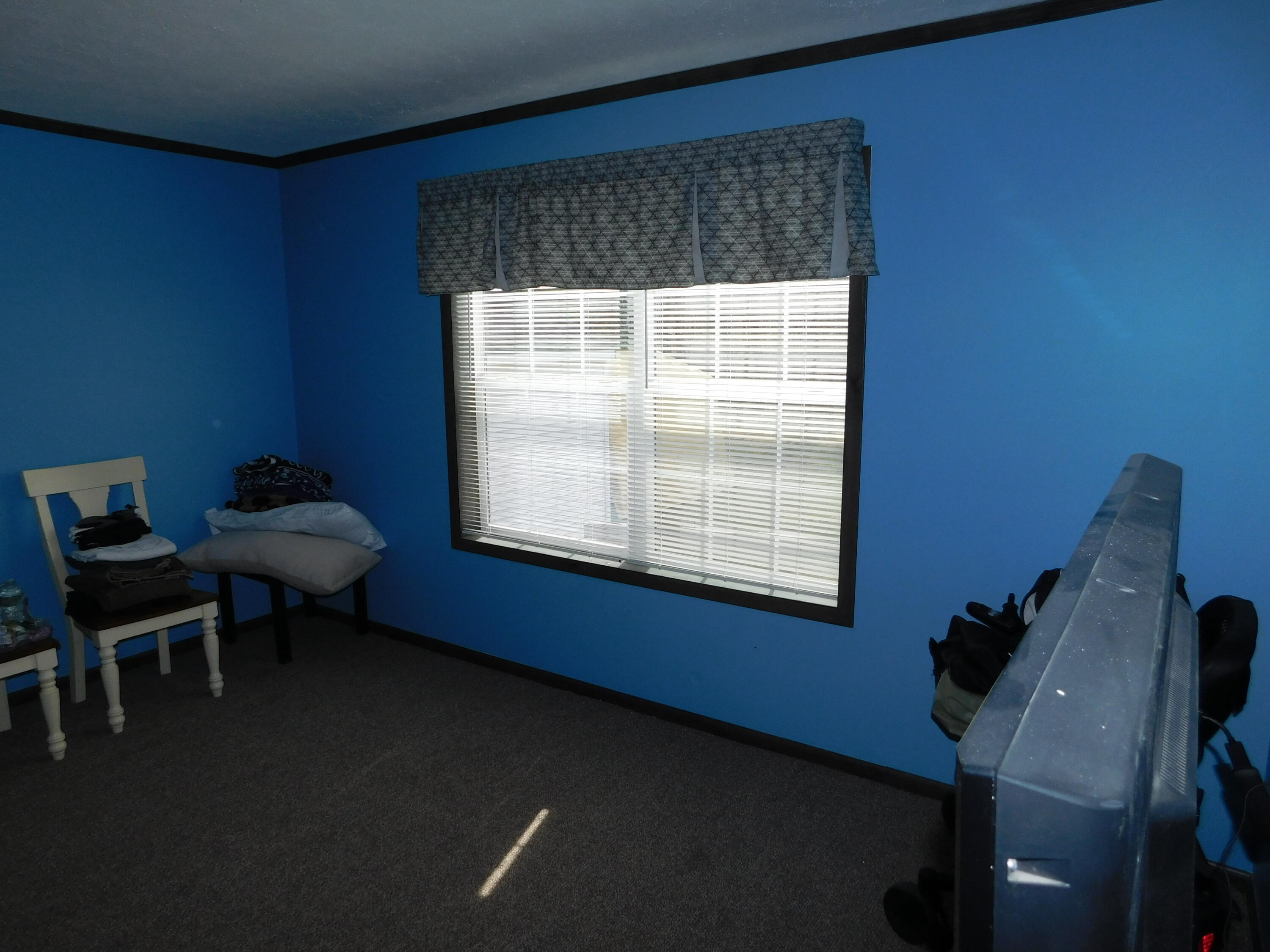 33 Lorna Lane Glenburn ME 04401