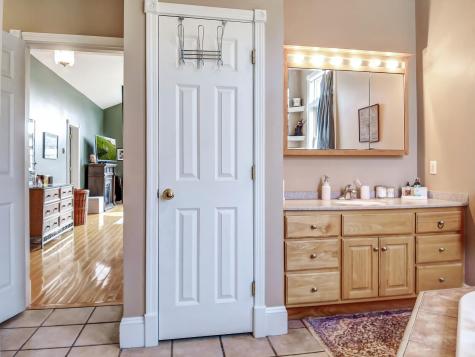 50 Twinleaf Lane Sidney ME 04330