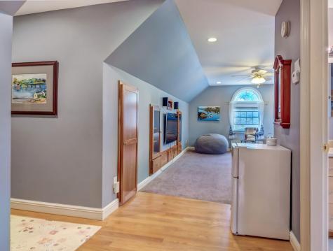 50 Twinleaf Lane Sidney ME 04330