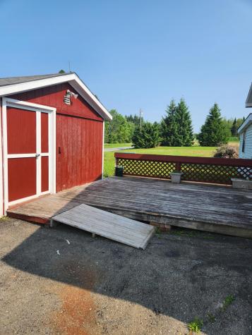 5 Thomas Road Woodland ME 04736