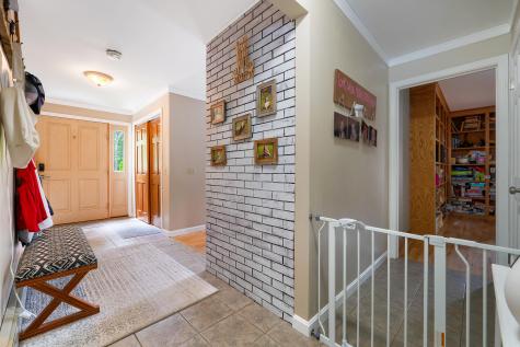 148 Spiller Hill Road Raymond ME 04071