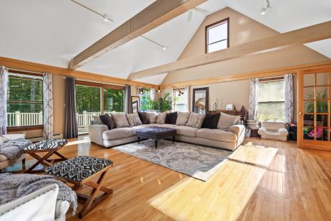 148 Spiller Hill Road Raymond ME 04071