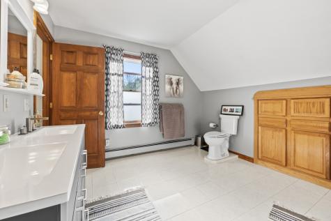 148 Spiller Hill Road Raymond ME 04071