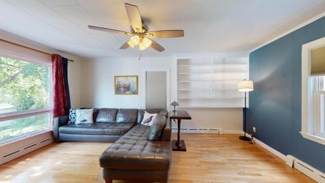 31 Vivian Street Auburn ME 04210