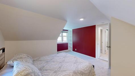 31 Vivian Street Auburn ME 04210