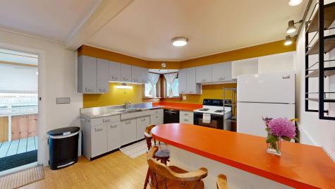 31 Vivian Street Auburn ME 04210