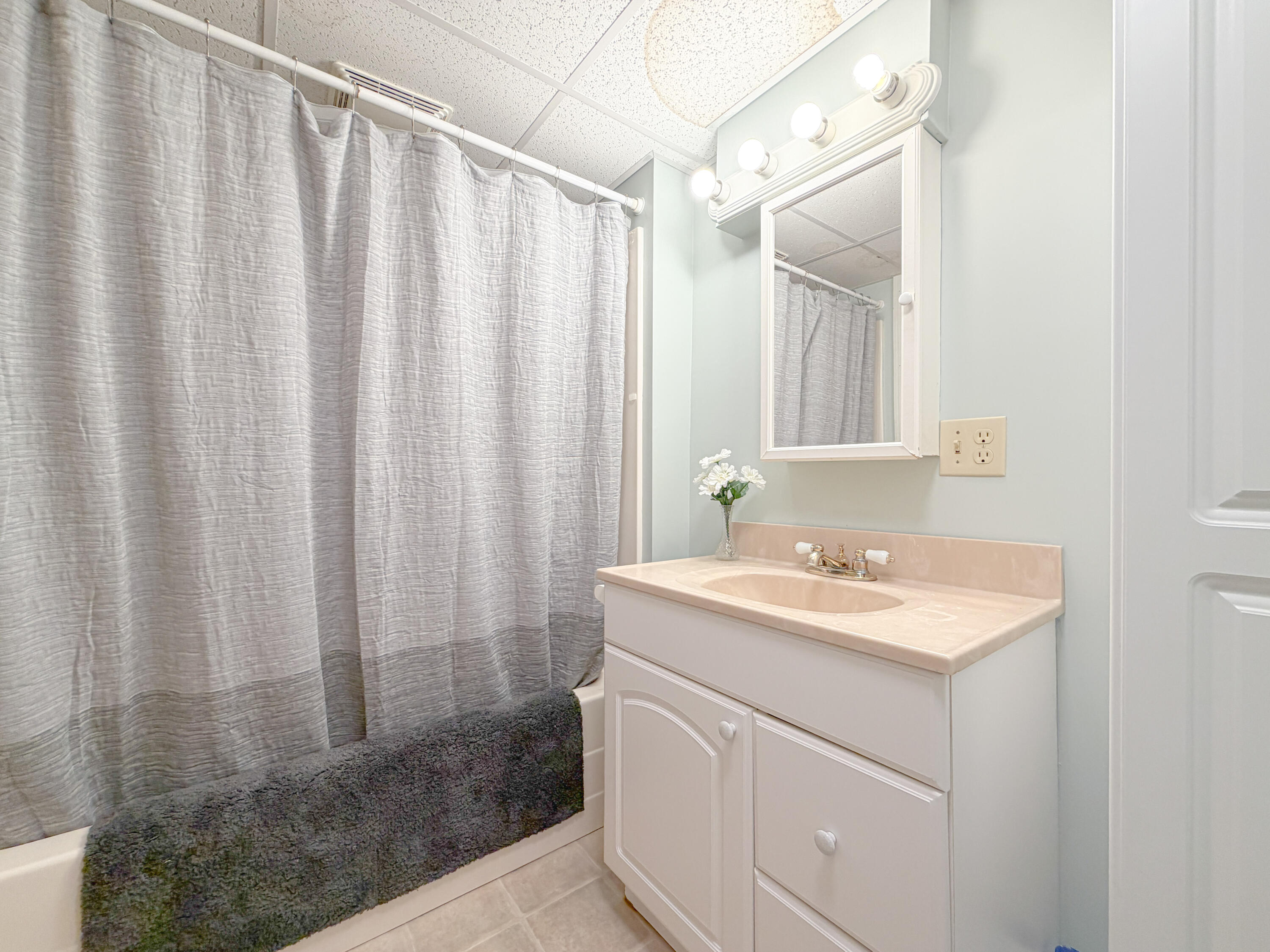 21 Hillside Avenue Casco ME 04015