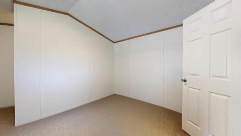 13 Tanglewood Drive N Hollis ME 04042