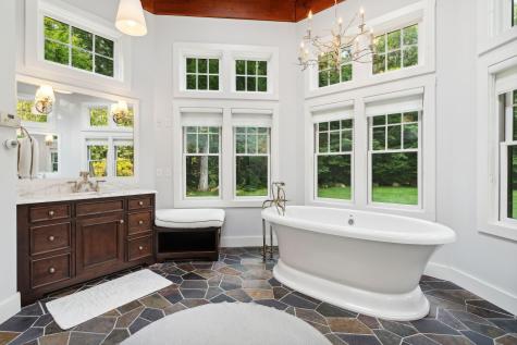 224 Ledges Road S Naples ME 04055