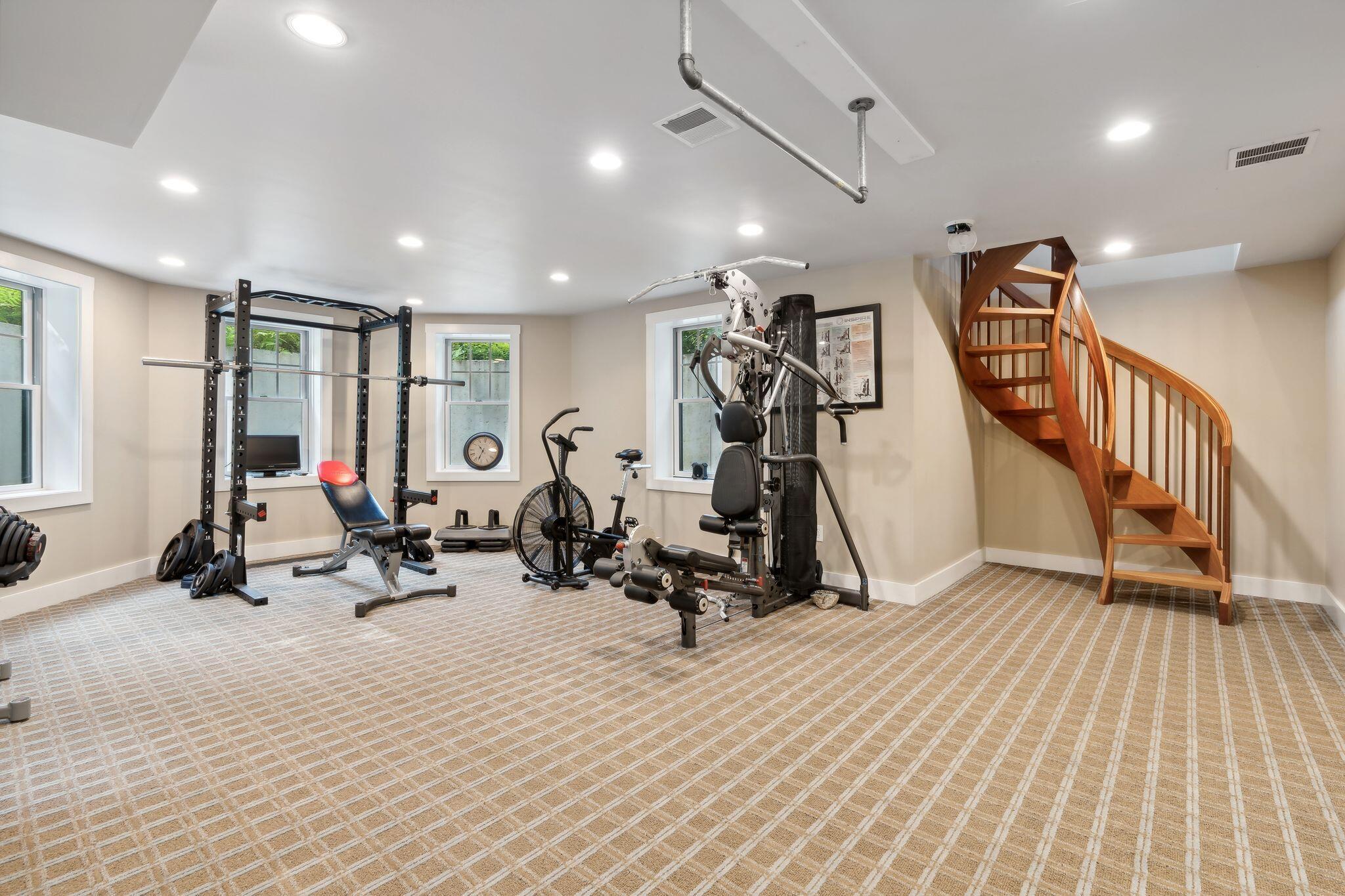 224 Ledges Road S Naples ME 04055