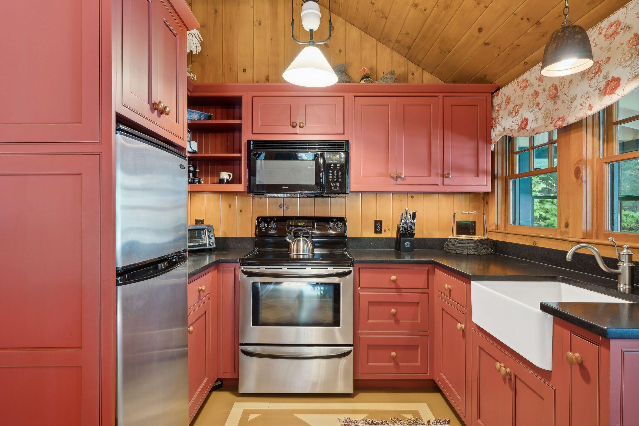 224 Ledges Road S Naples ME 04055