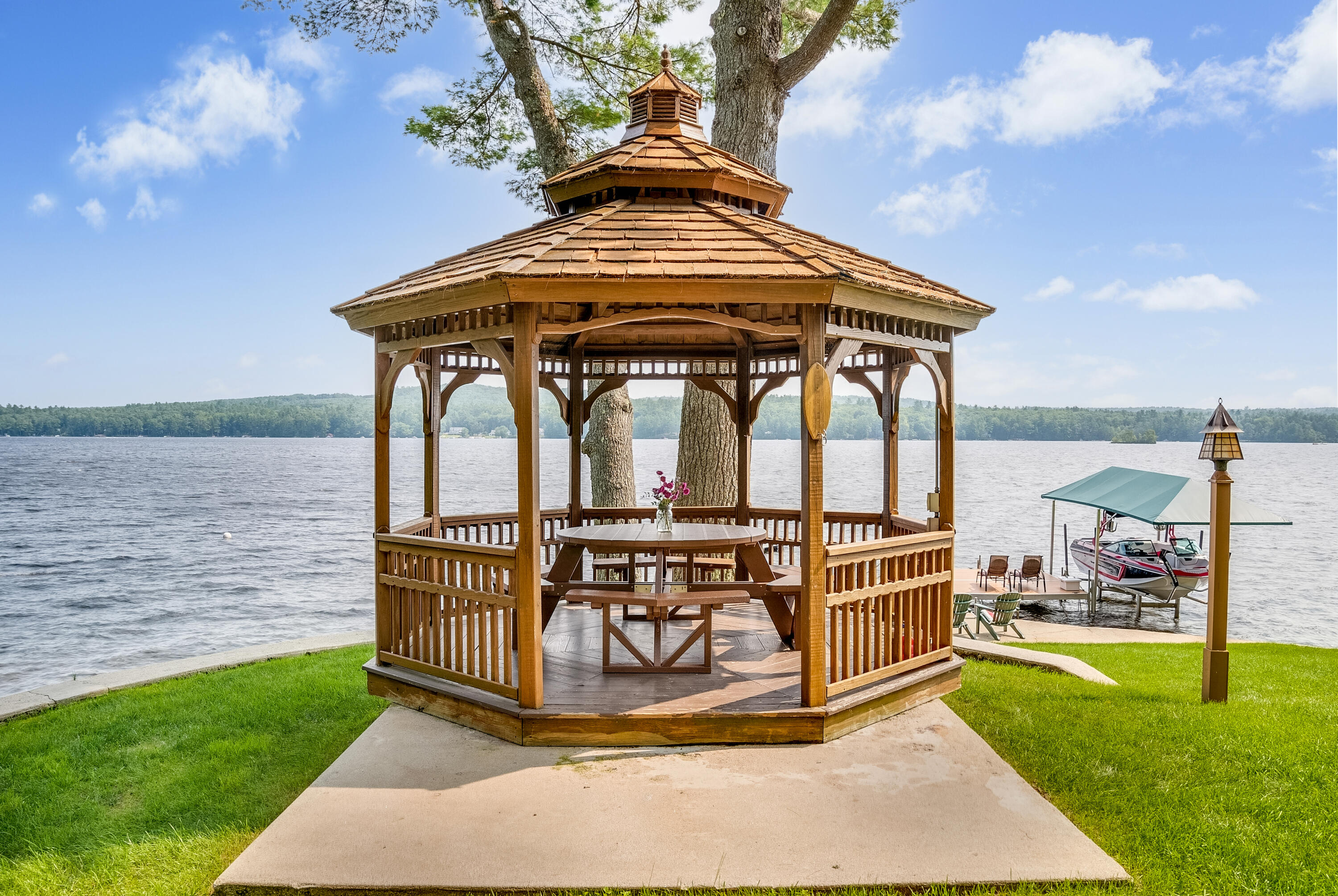 224 Ledges Road S Naples ME 04055