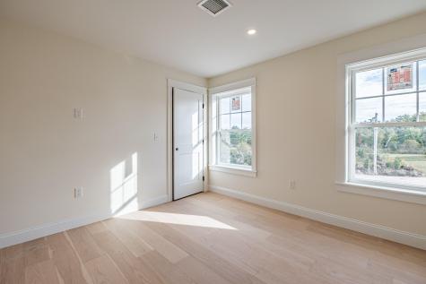 5 Moxie Lane Biddeford ME 04005