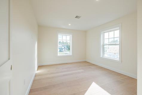 5 Moxie Lane Biddeford ME 04005