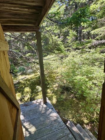 90 Greens Island Vinalhaven ME 04863