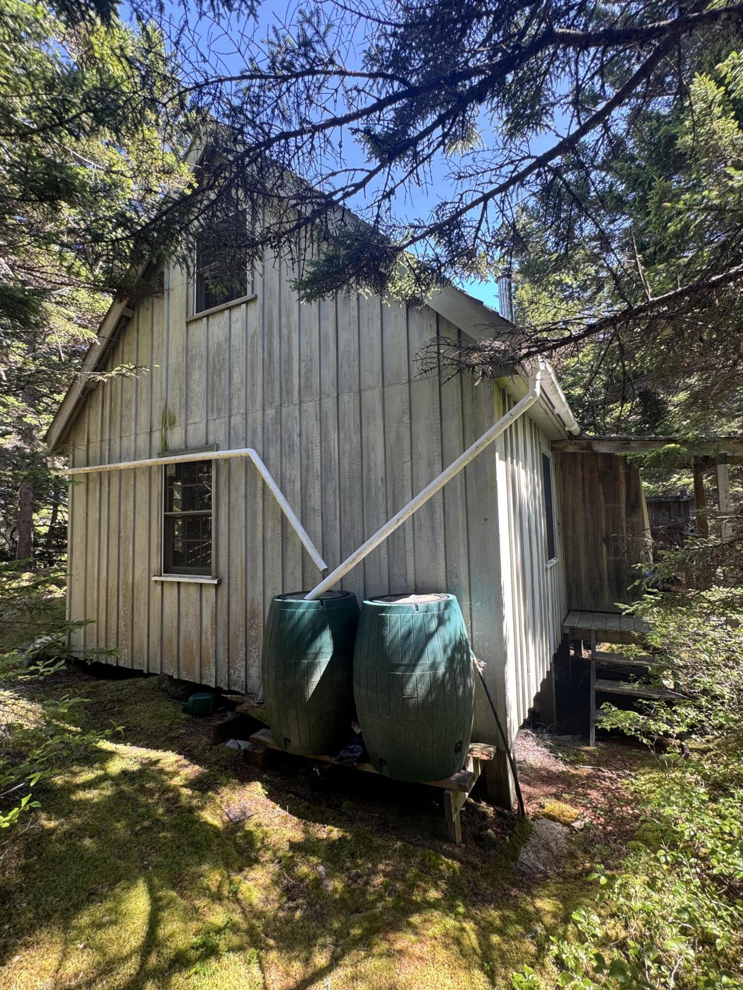 90 Greens Island Vinalhaven ME 04863