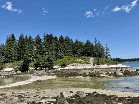 90 Greens Island Vinalhaven ME 04863