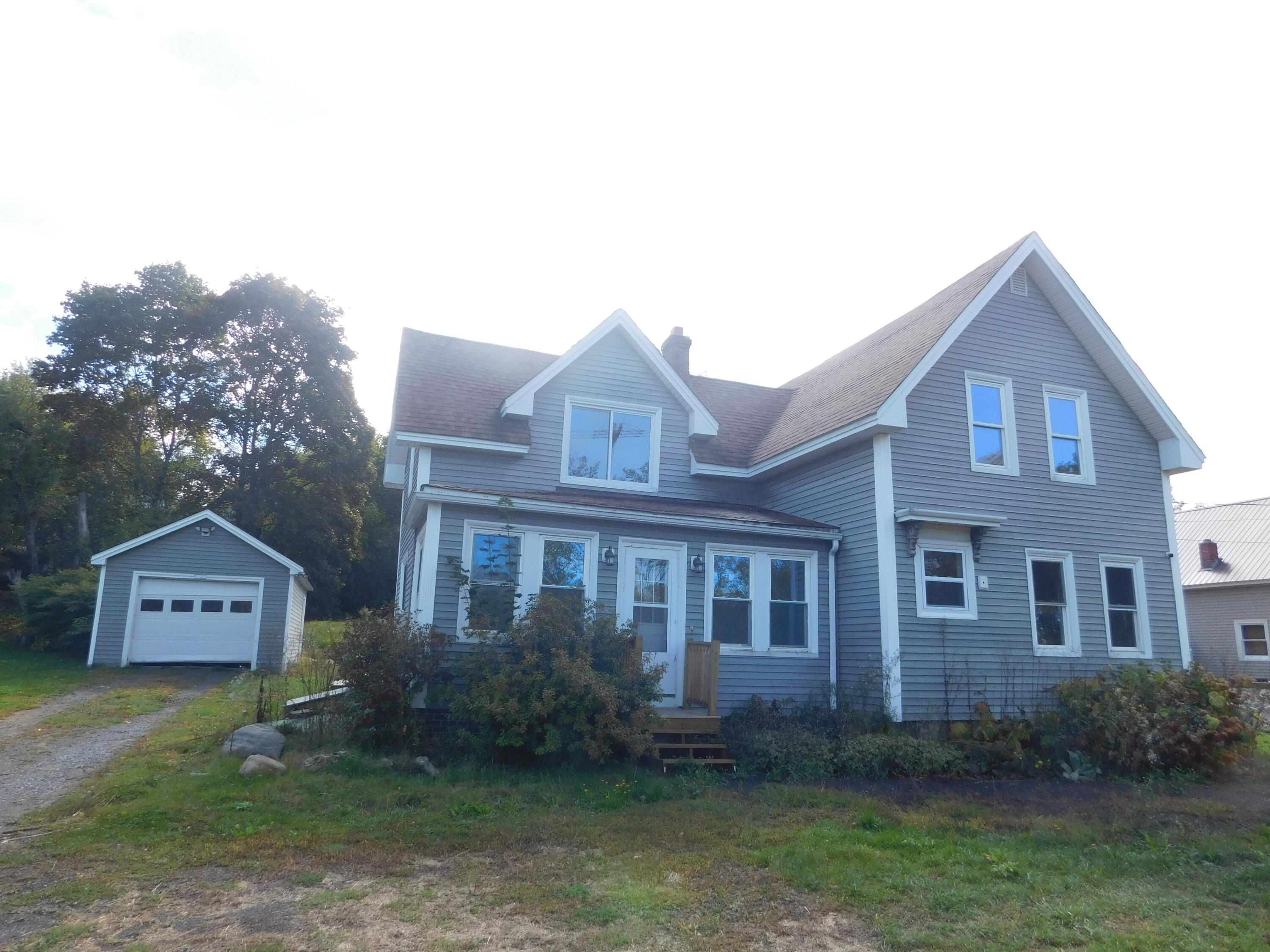 15 Main Road Eddington ME 04428