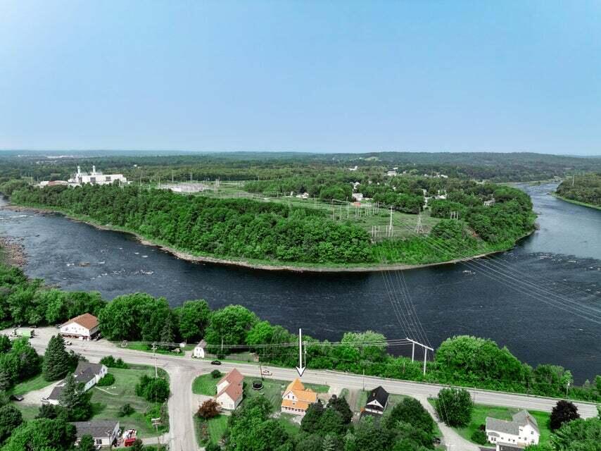 15 Main Road Eddington ME 04428