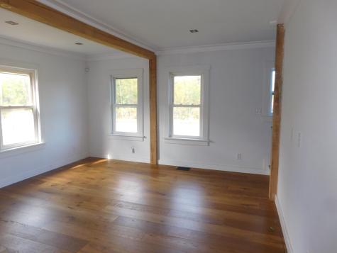 15 Main Road Eddington ME 04428