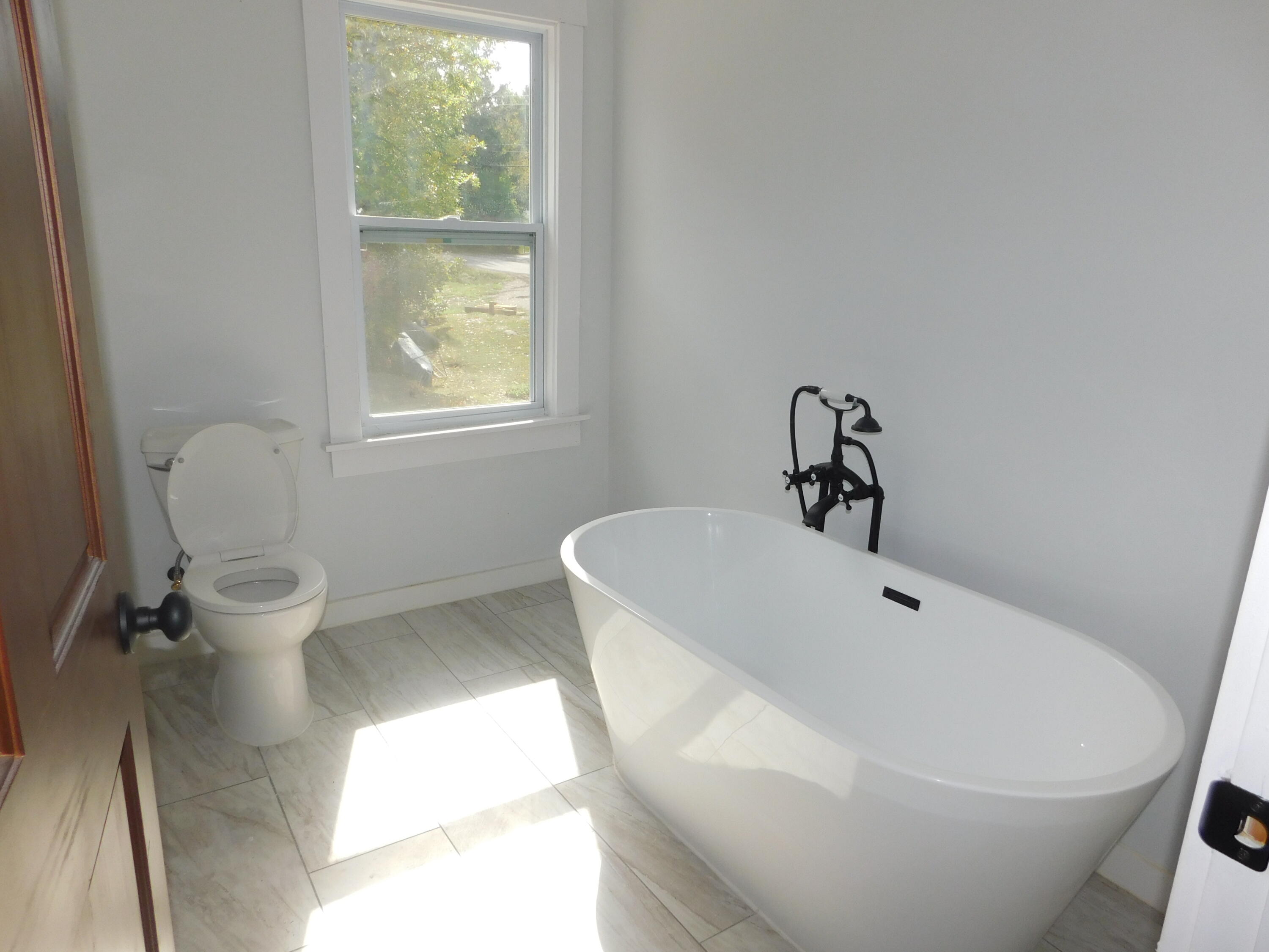 15 Main Road Eddington ME 04428