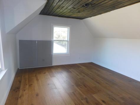 15 Main Road Eddington ME 04428