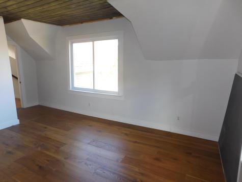 15 Main Road Eddington ME 04428