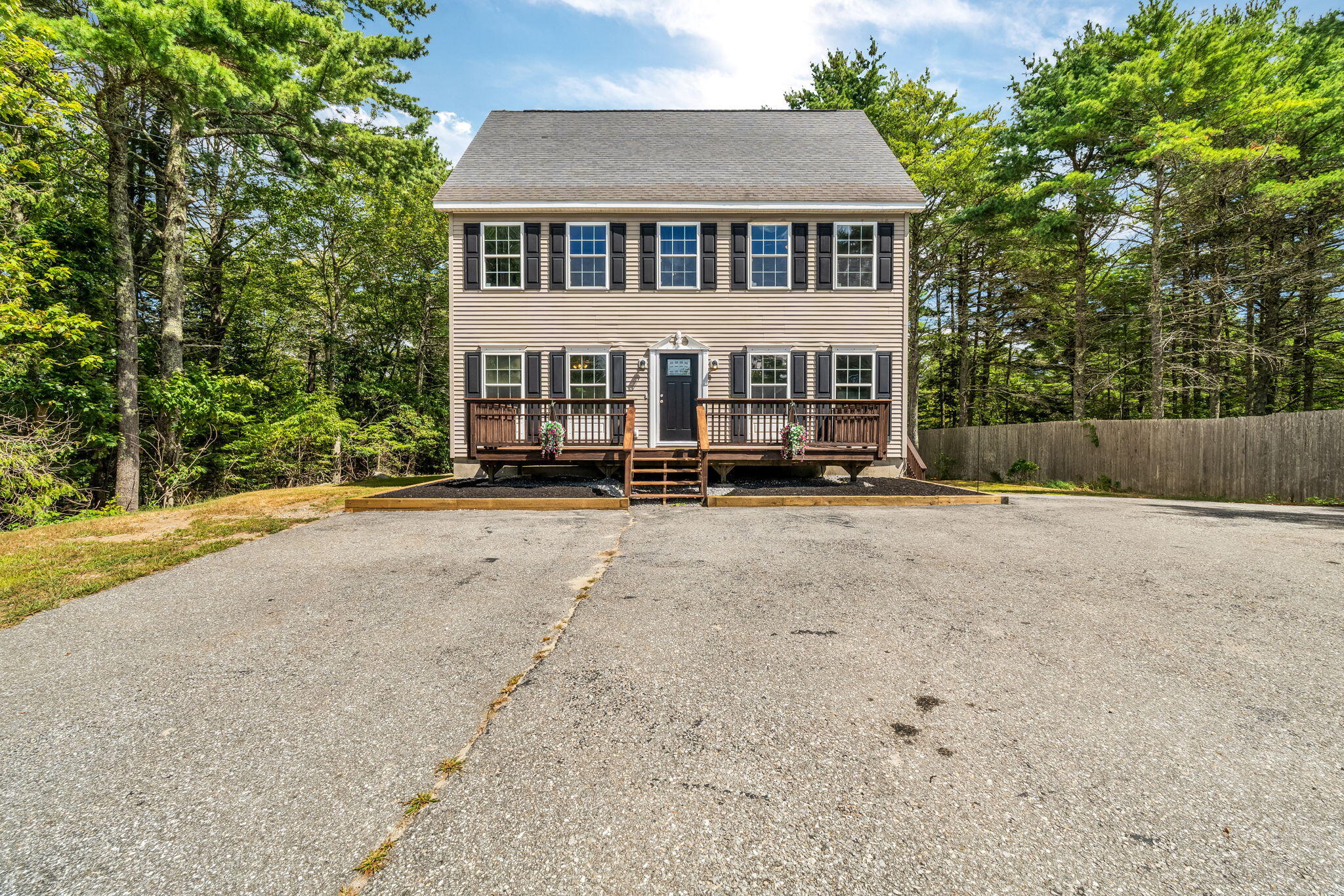 25 N End Road Georgetown ME 04548