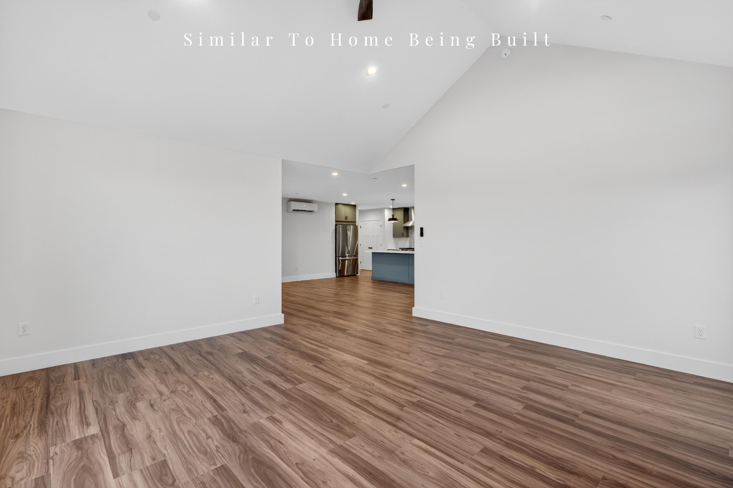 17 Middle Road Kennebunk ME 04043