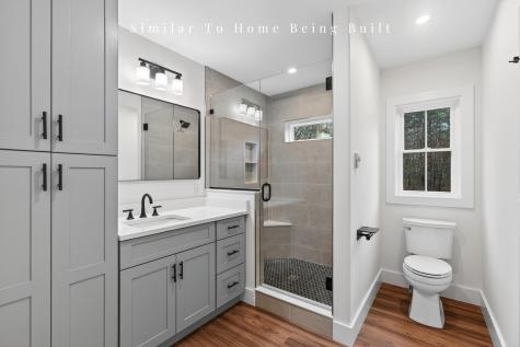 17 Middle Road Kennebunk ME 04043
