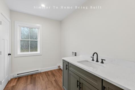 17 Middle Road Kennebunk ME 04043