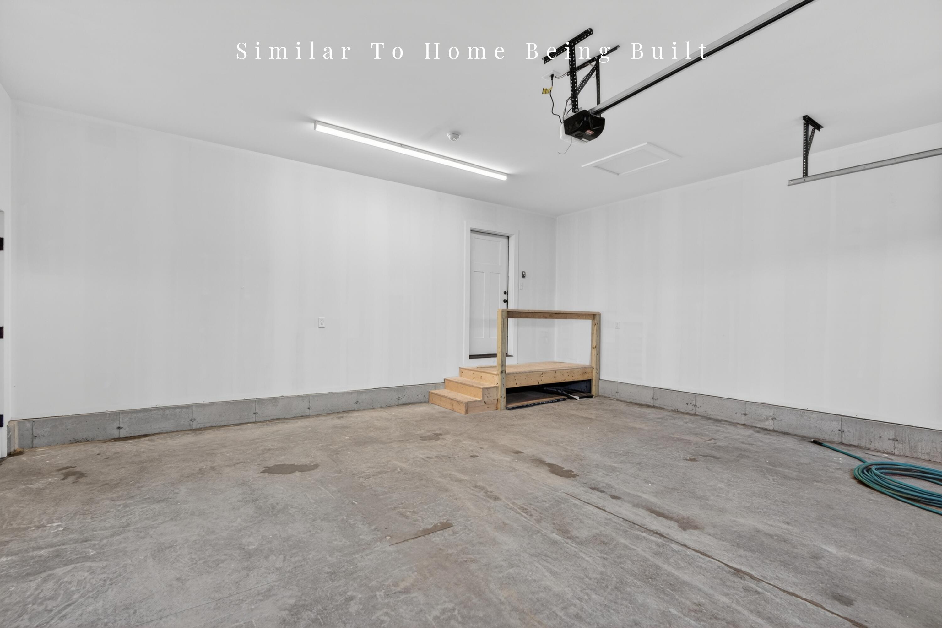 17 Middle Road Kennebunk ME 04043