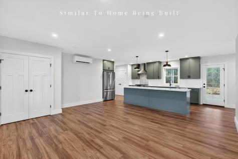 17 Middle Road Kennebunk ME 04043