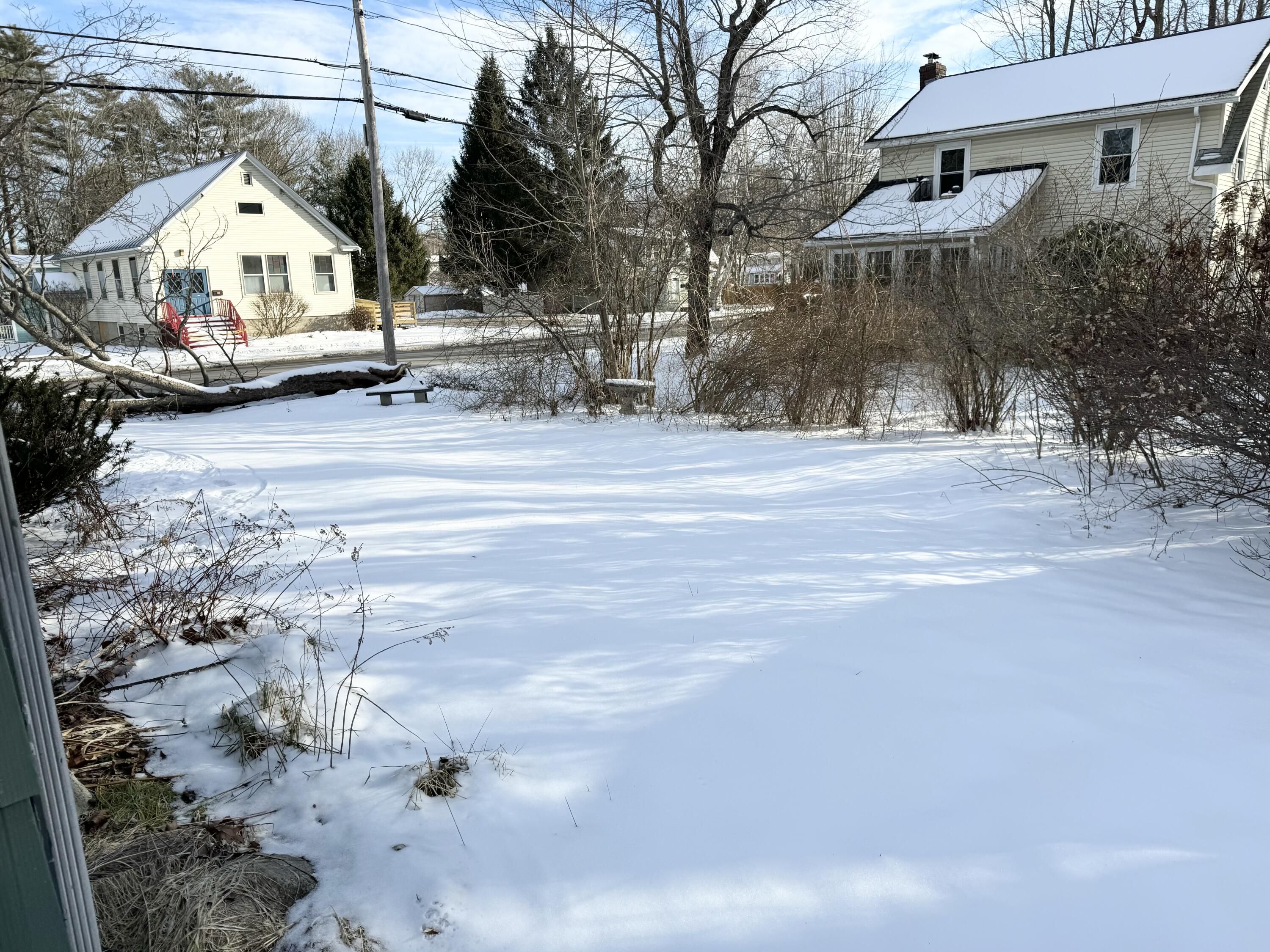 4 Fairbanks Street Augusta ME 04330