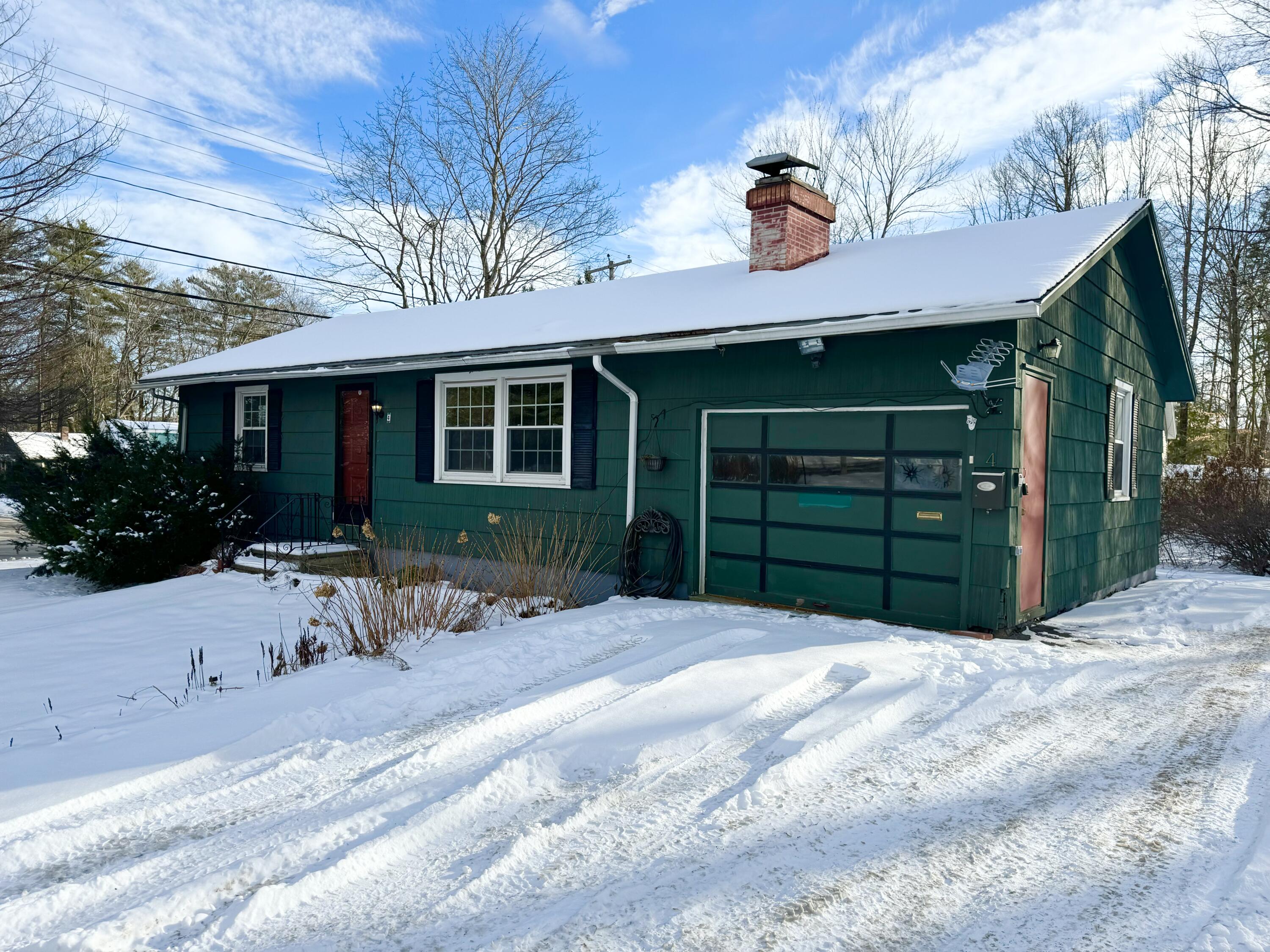 4 Fairbanks Street Augusta ME 04330