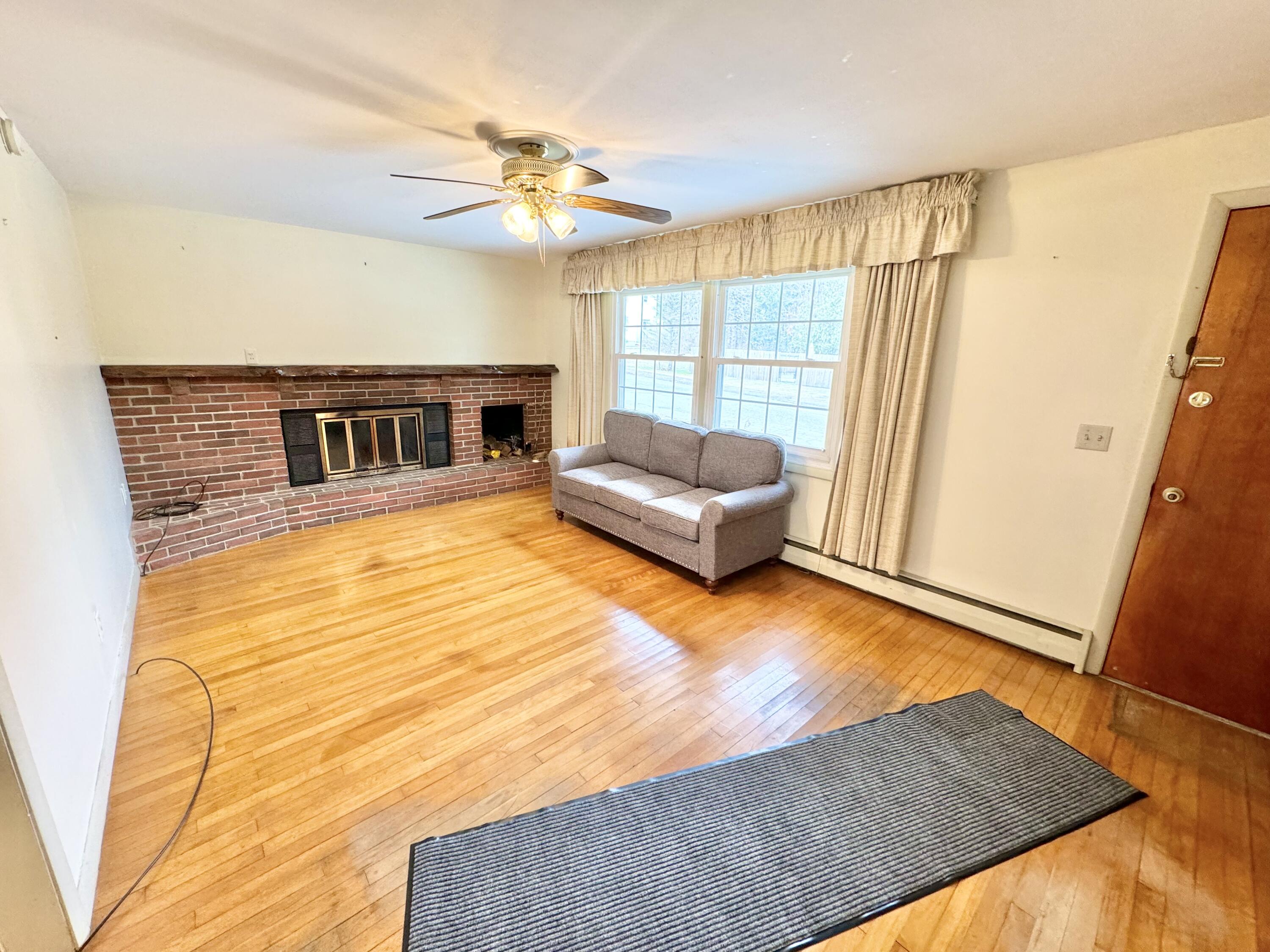 4 Fairbanks Street Augusta ME 04330