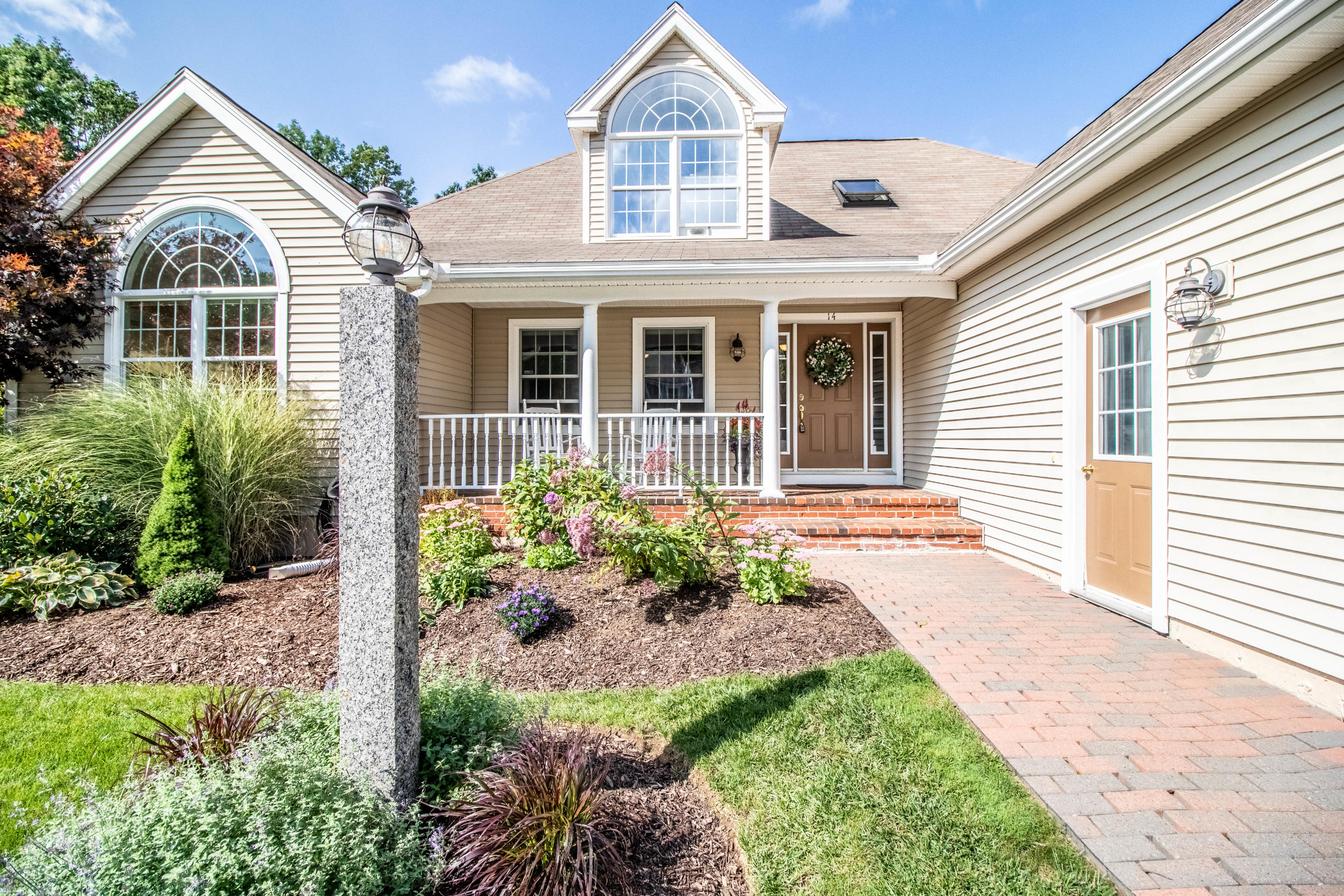 14 Northledge Terrace Falmouth ME 04105
