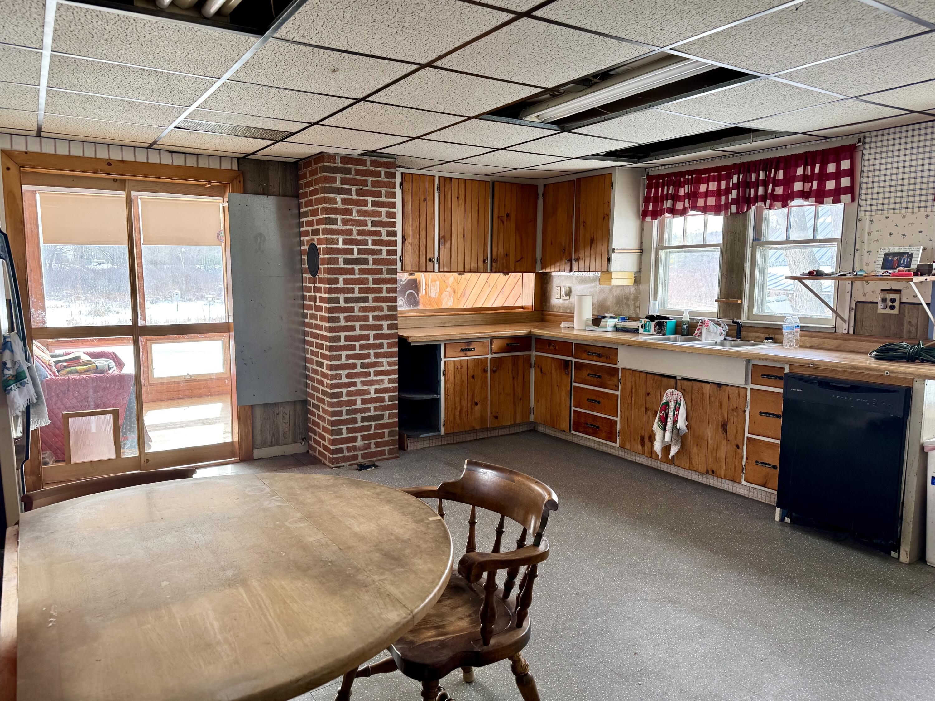 16 Heath Street Oakland ME 04963