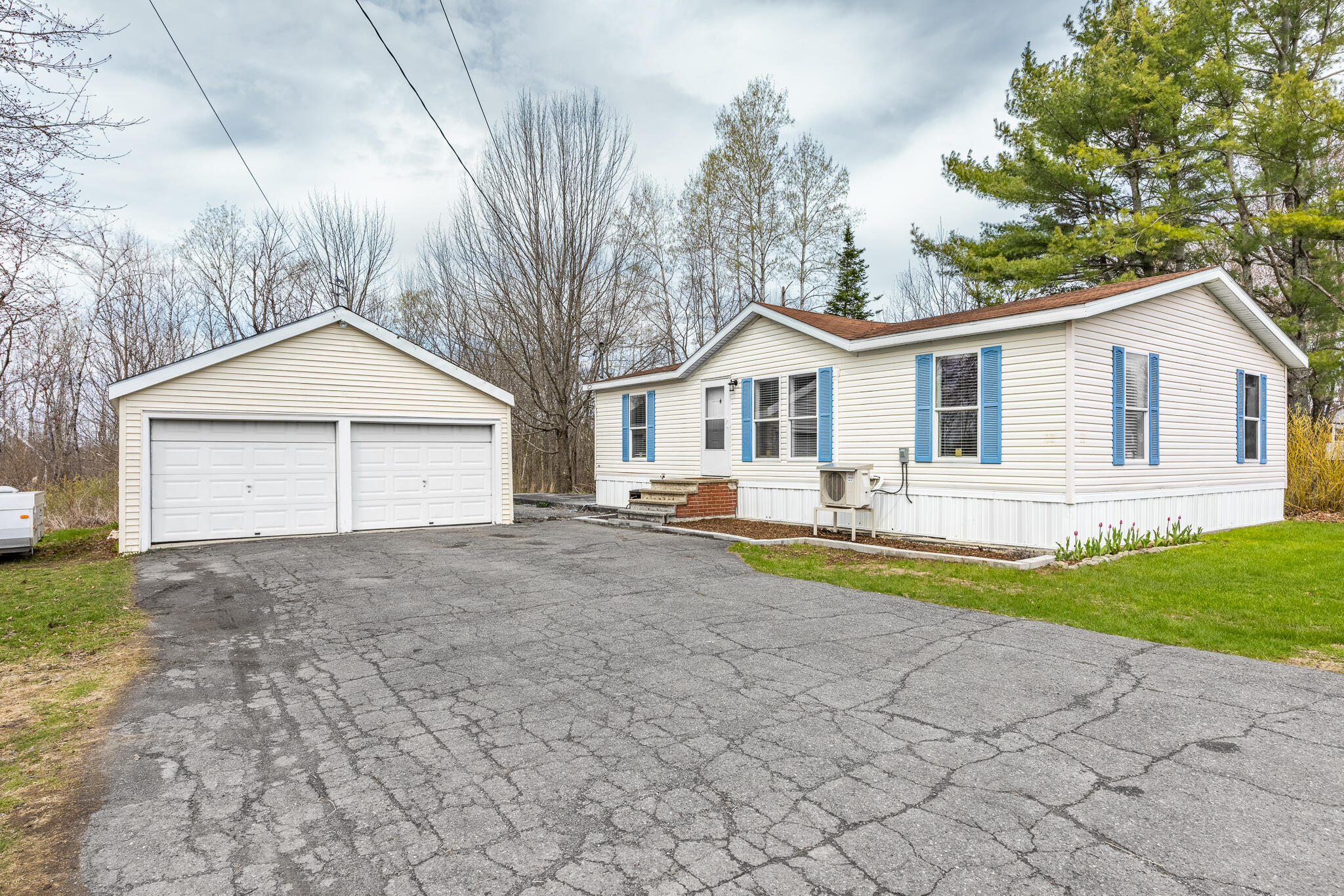 43 Main Street Corinth ME 04427
