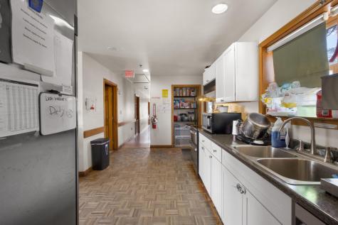 913 Essex Street Bangor ME 04401