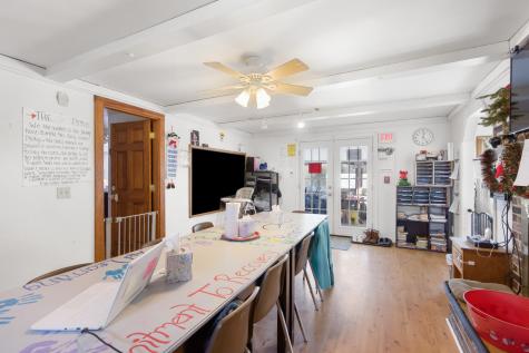 913 Essex Street Bangor ME 04401