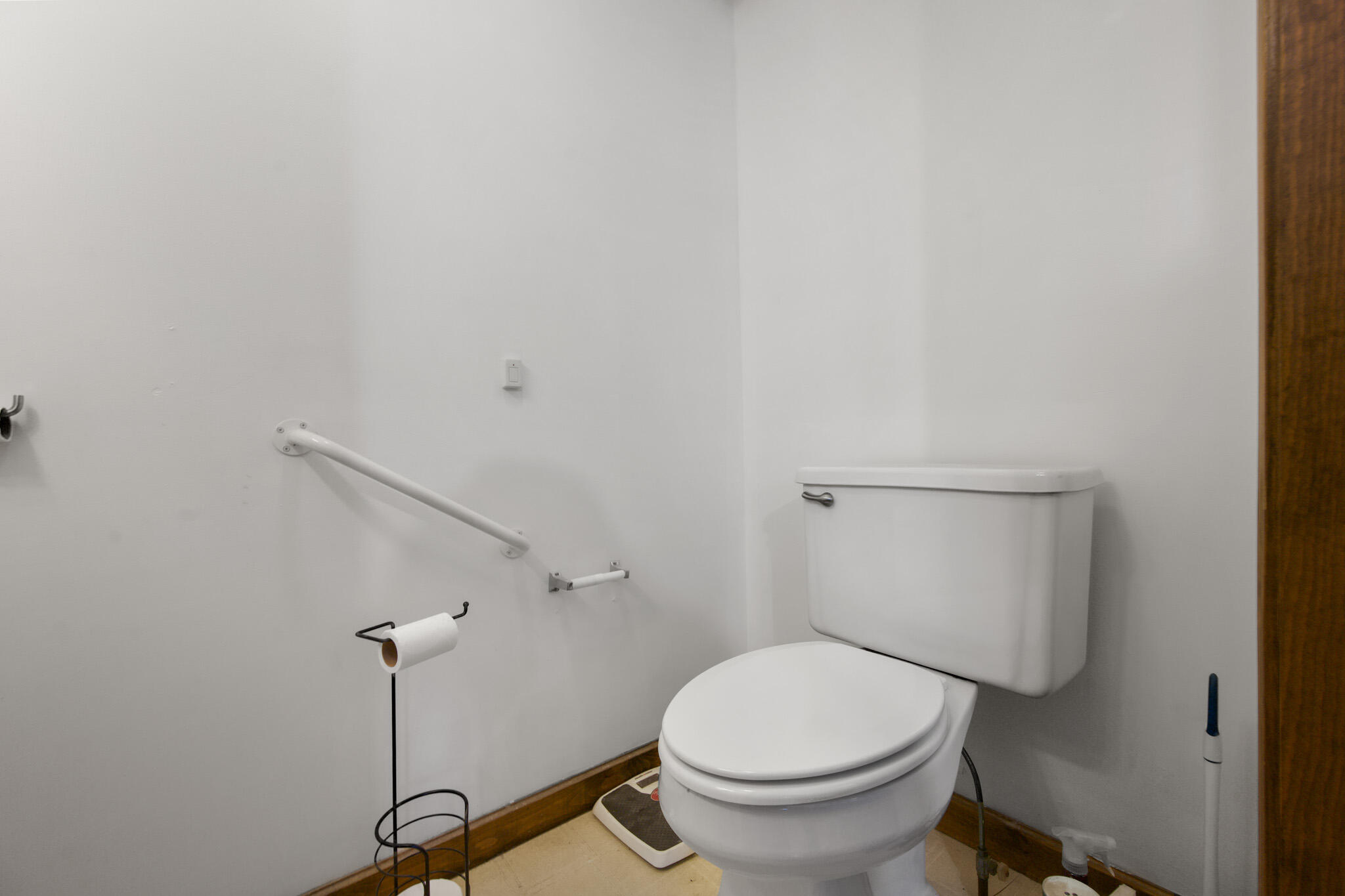 913 Essex Street Bangor ME 04401