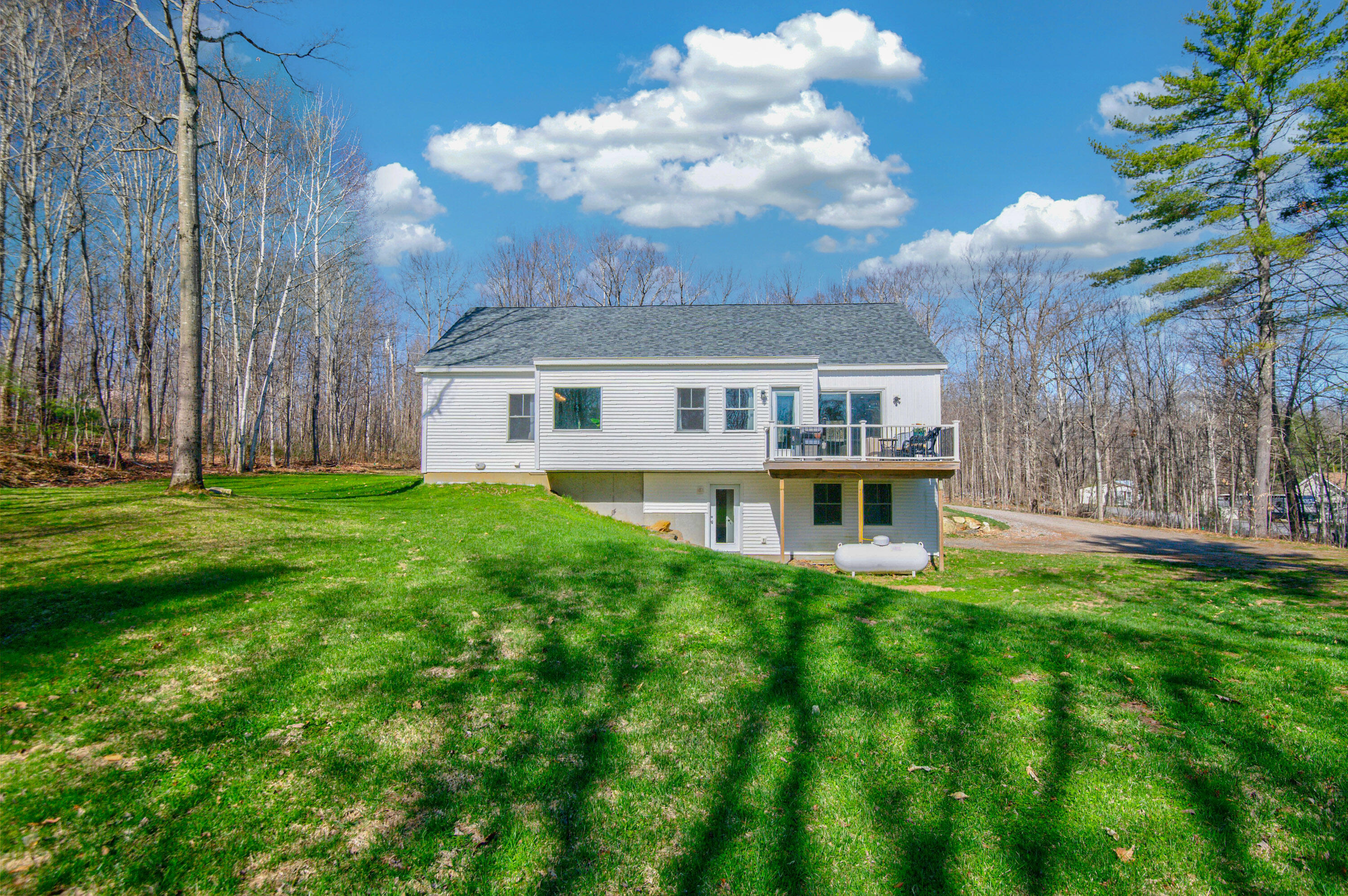 4 Overlook Drive Richmond ME 04357